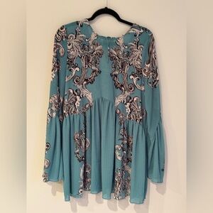Free People Boho Flowy Top Coverup Bell Sleeve Peplum